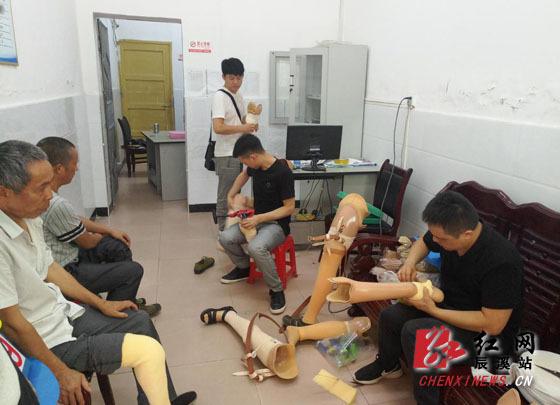 残联帮扶助我“弃拐而行” 记一段从假肢矫形器到重新站立的故事